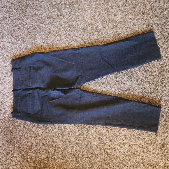 Ann Taylor slim dress pant - 4 - Picture 4 of 4